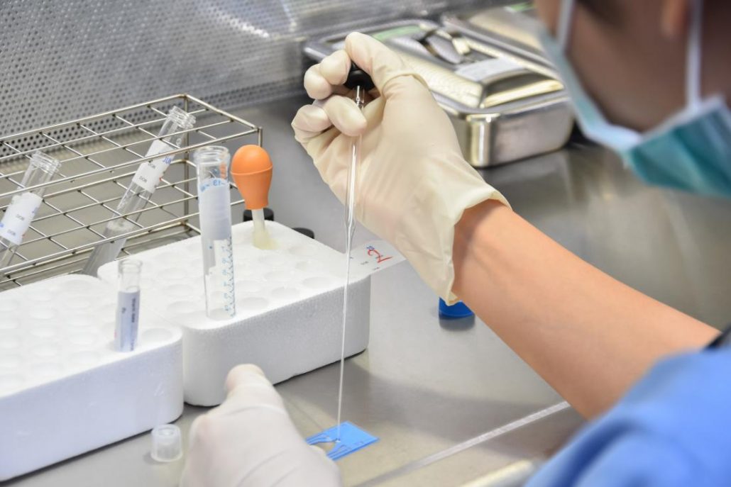 آزمایش اسپرم چیست بهترین زمان برای آزمایش اسپرم دکتر قوامی