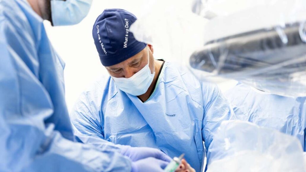 عوارض شایع و زودرس پس از جراحی واریکوسل